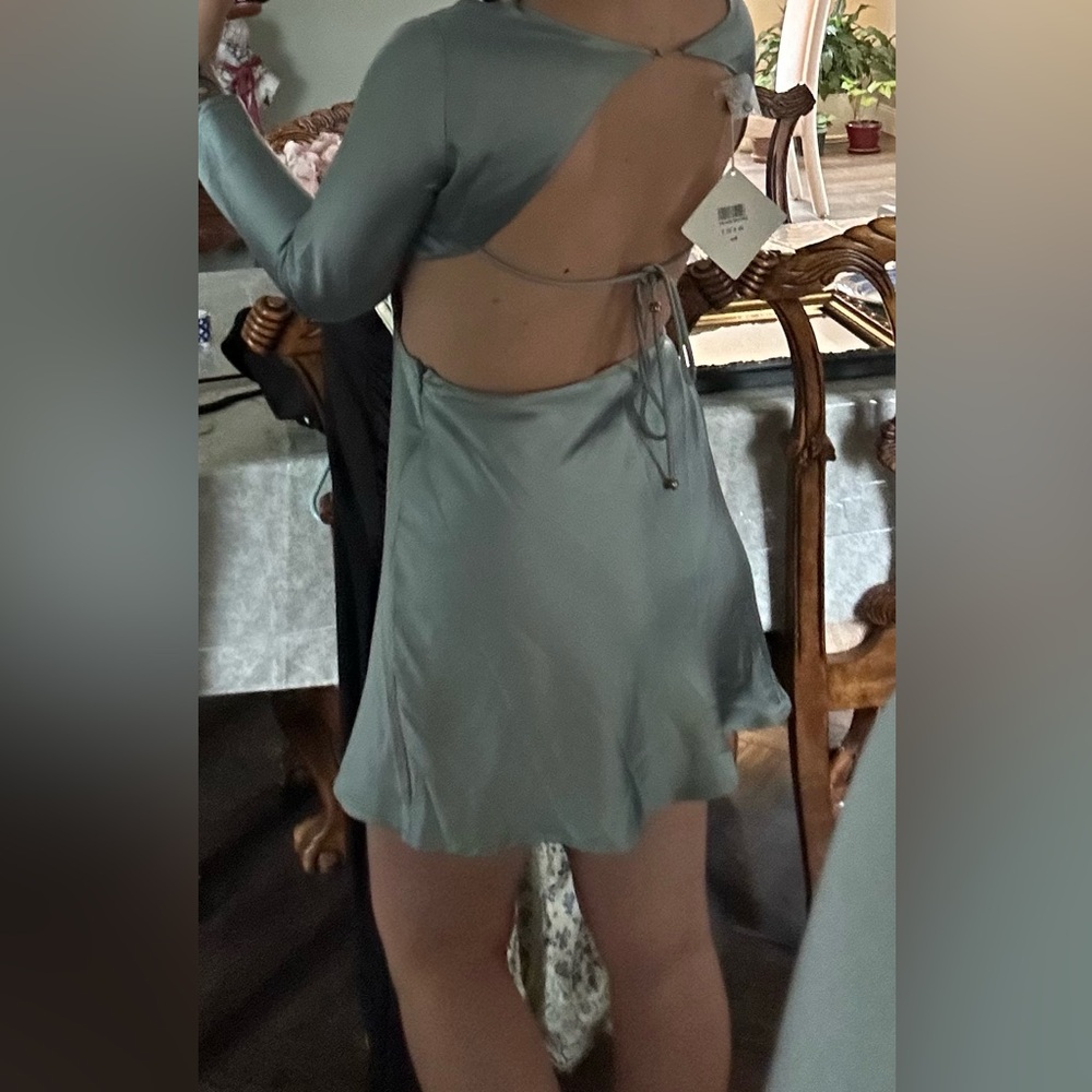 Elegant Shimmery Blueish Long Sleeve Dress
